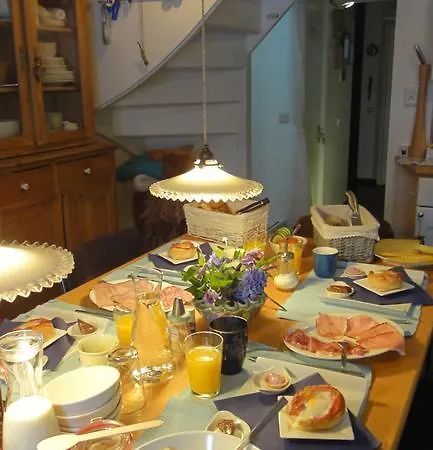 En Het Spookhuis 4* Den Hoorn (North Holland)