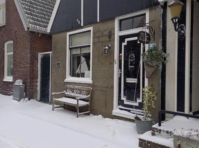 En Het Spookhuis Den Hoorn (North Holland)