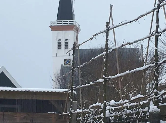 En Het Spookhuis 4* Den Hoorn (North Holland)