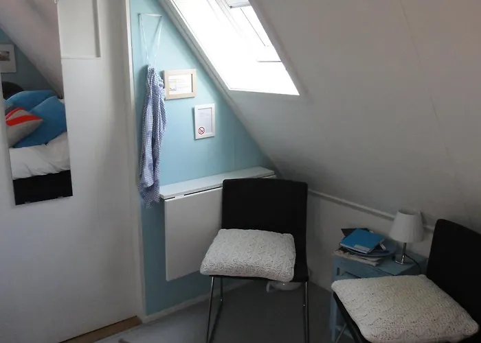 En Het Spookhuis 4* Den Hoorn (North Holland)