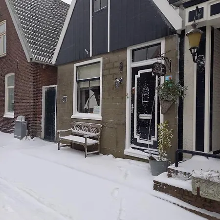 En Het Spookhuis Den Hoorn (North Holland)