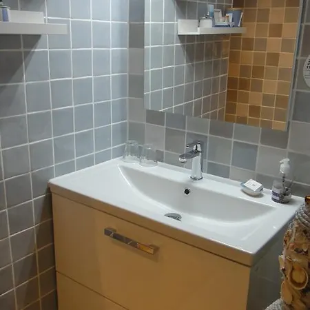 En Het Spookhuis فندق مبيت وإفطار 4*